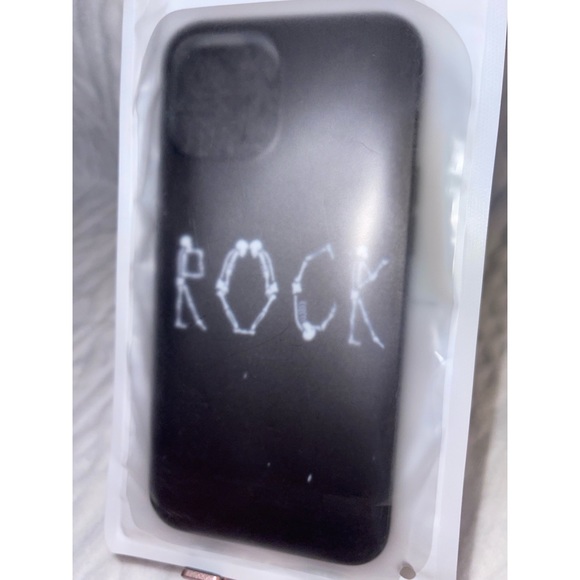 Skeleton Rock Black iPhone 12 Pro Max Case 🖤 - Picture 14 of 17